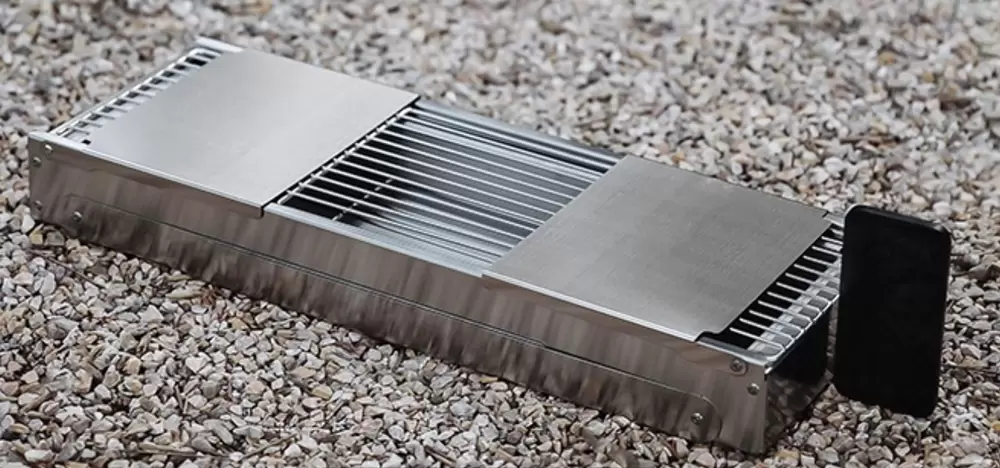 Minimalist katlanır kömürlü barbekü sobası